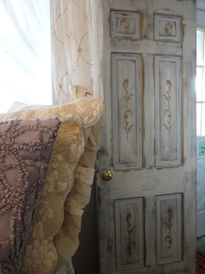 The Whistling Elk, Chester, NJ