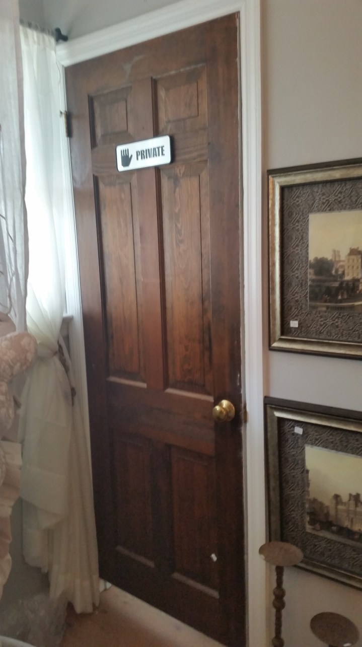 paint couture at the whistling elk