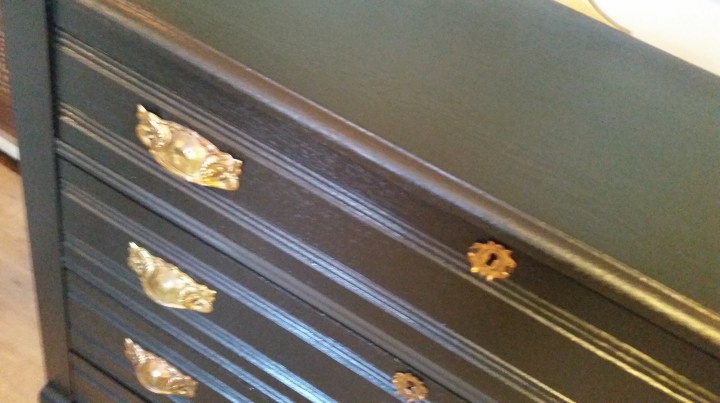 The Whistling Elk Paint Workshops